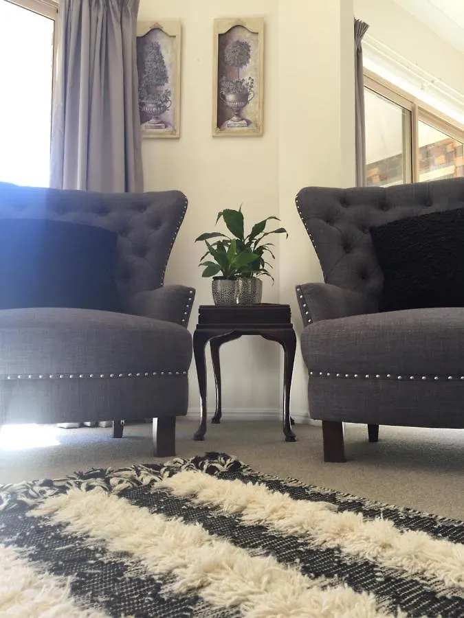River Gum Luxury Bed And Breakfast Diddillibah
